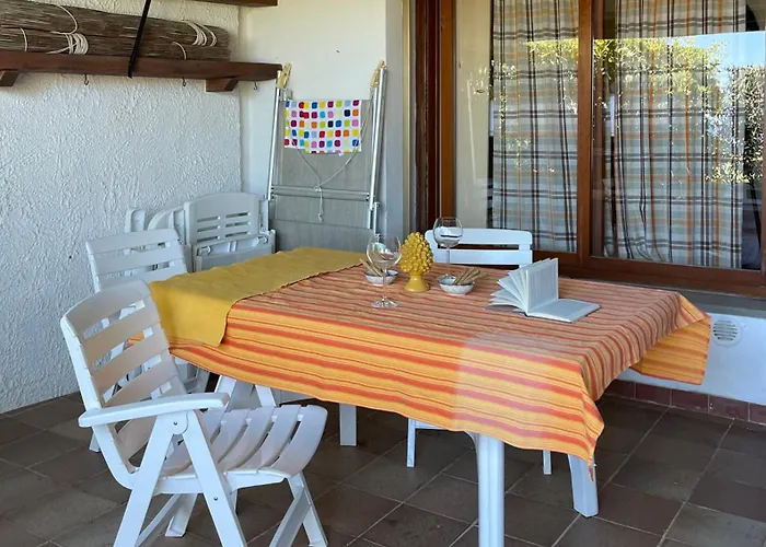 Nura's - Monolocale Sea-front Cala Lupo Стинтино